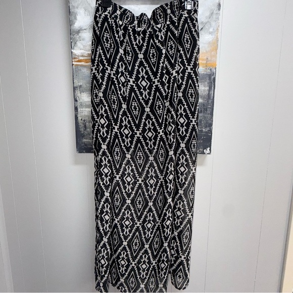 Maurices Black and White Aztec Maxi Skirt - Picture 1 of 3